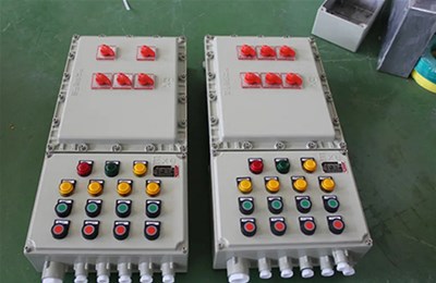 什么是防爆配電箱？